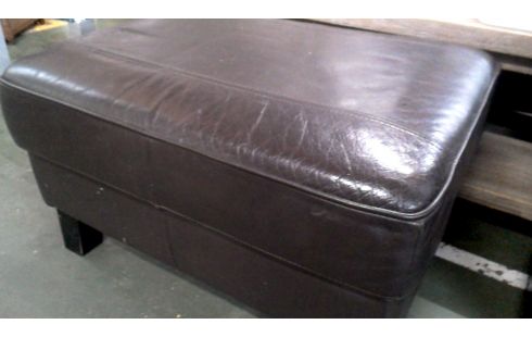 VOETBANKJE BRUIN LEDER