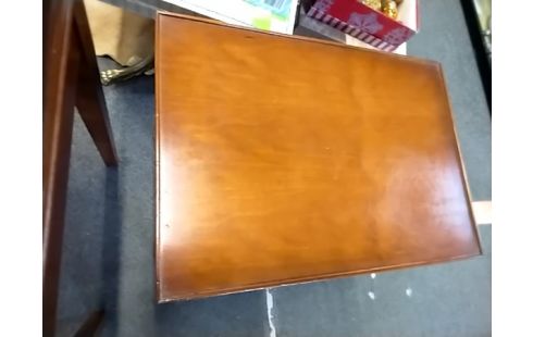 TABLE D'APPOINT MERISIER PL