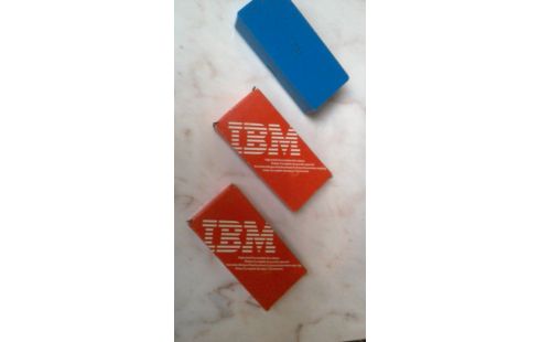 SCHRIJFMACHINE 70TIES  IBM SELECTRIC2