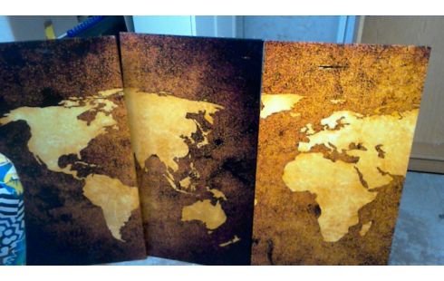 TABLEAUX LOT DE 3  CARTE DU MONDE