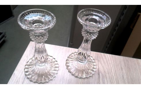 KANDELAAR GLAS LOT VAN