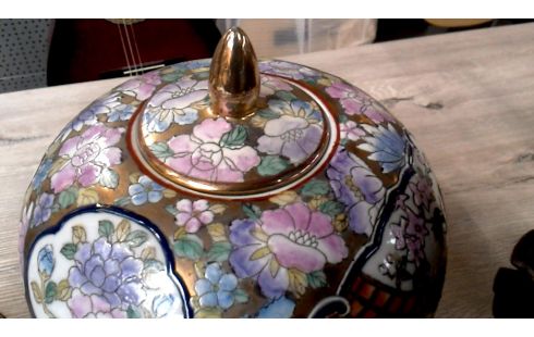 DEKSELVAAS GEMBERPOT