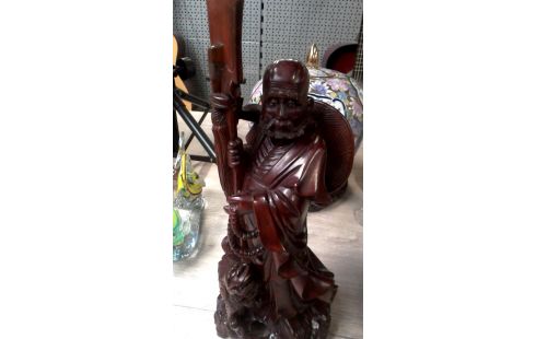 BEELD HOUT MAN MET HOED CHINEES