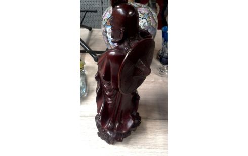 BEELD HOUT MAN MET HOED CHINEES