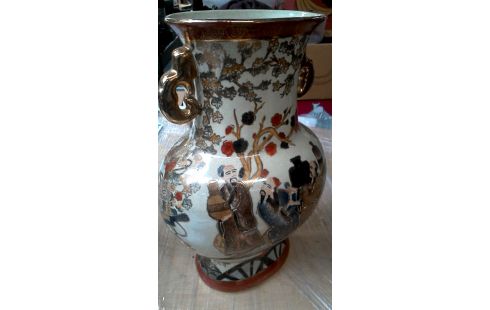 JARRÓN OVALADO JAPONÉS