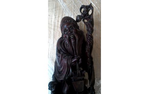 BEELD HOUT CHINEES MAN MET KIND