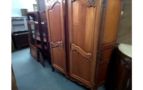 ARMOIRE 2 PORTES STYLE LOUIS XV