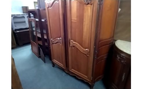 ARMOIRE 2 PORTES STYLE LOUIS XV