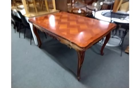 TABLE A RALLONGE STYLE LOUIS XV