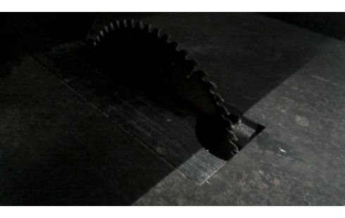 ZAAG TAFELZAAGMACHINE