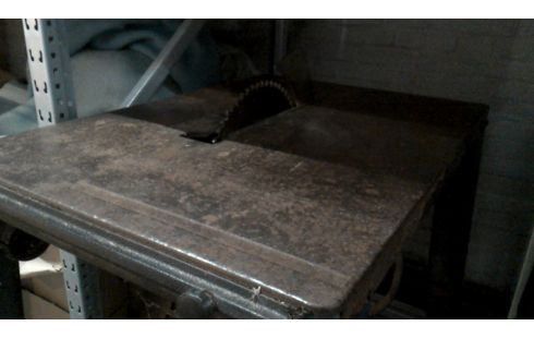 ZAAG TAFELZAAGMACHINE