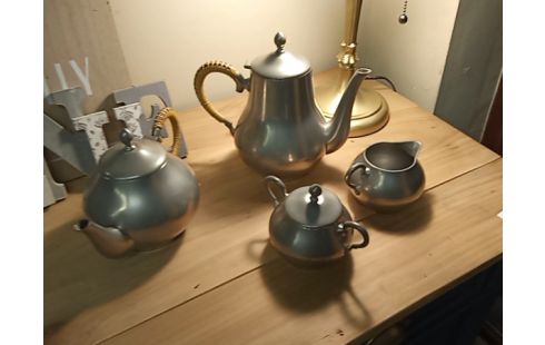 SERVICE A CAFE 3 PIÈCES JEKA HOLLAND