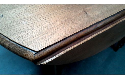 MESA DE COMEDOR ROBLE