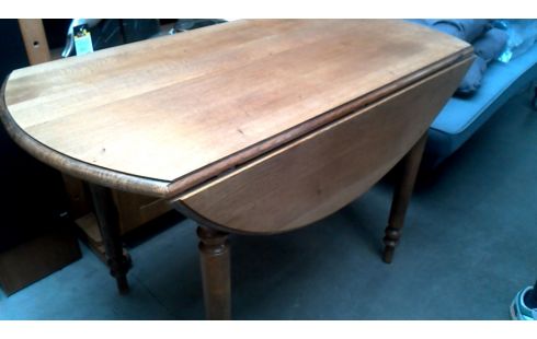 MESA DE COMEDOR ROBLE