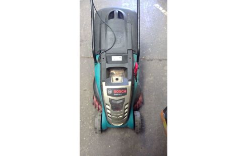 TONDEUSE BOSCH ELECTRIQUE (SANS CLÉ)