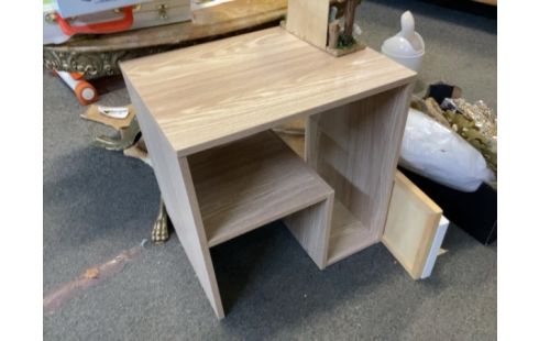 MEUBLE CHEVET MODERNE