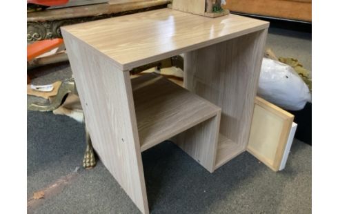 MEUBLE CHEVET MODERNE