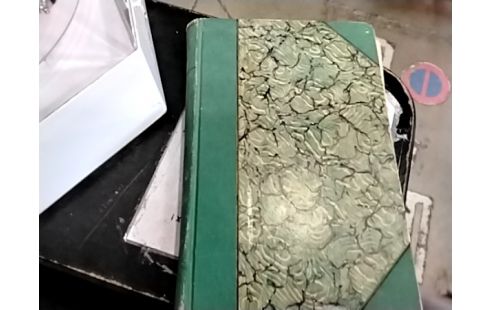 LIVRE ANCIEN