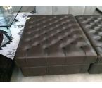 POUF ST CHESTERFIELD EN CUIR