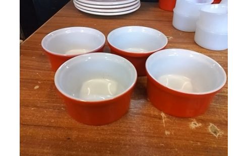 LOT DE 4 RAMEQUINS ROUGES