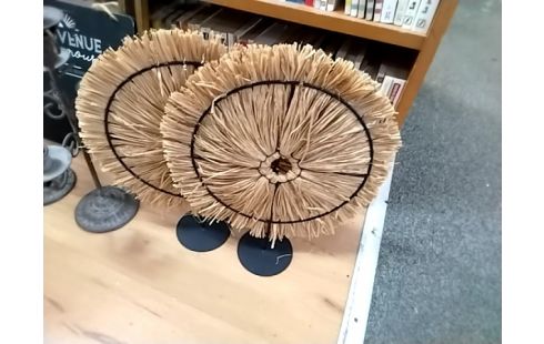 DECORATION NOIR + PAILLE RONDE