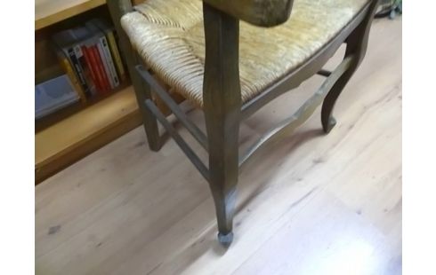 FAUTEUIL PAILLE STYLE LOUIS XV EN L'ETAT