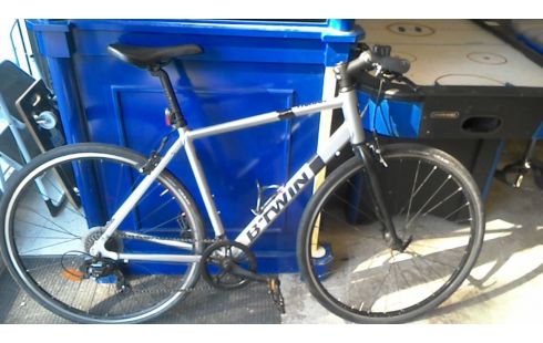 VTC B'TWIN TRIBAN 100