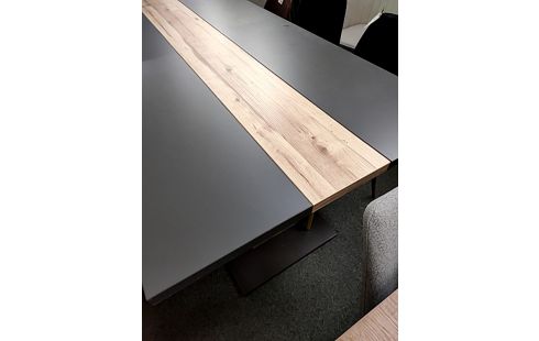 TABLE MODERNE NOIR ET BOIS