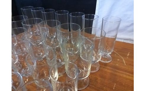 SERVICE DE VERRE SUR PIED