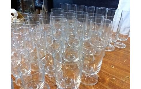 SERVICE DE VERRE SUR PIED