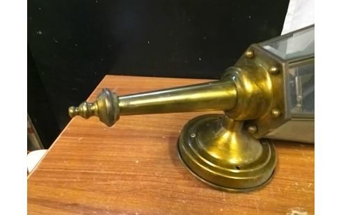 APPLIQUE MURALE LAITON LANTERNE