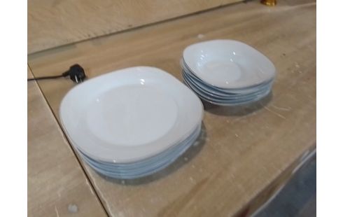 SERVICE ASSIETTES PORCELAINE