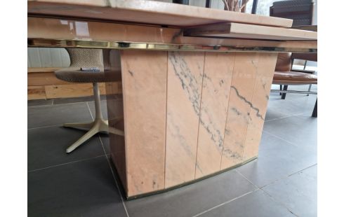 TABLE DE SALLE A MANGER MARBRE ROSE AVEC ALLONGE