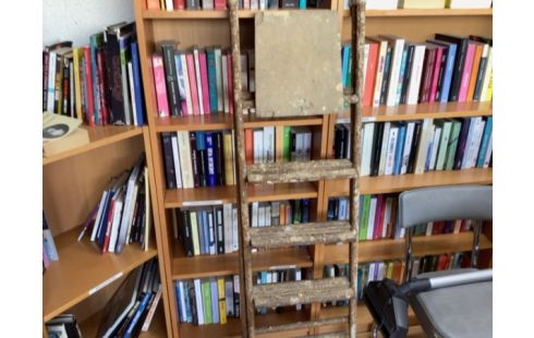 ESCABEAU MÉTAL ET BOIS ANCIEN