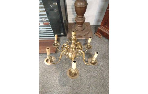 LUSTRE STYLE HOLLANDAIS