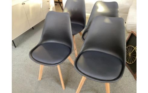 4 CHAISES moderne noires 4 CHAISES MODERNE NOIRES
