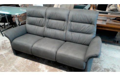 SOFA LEDER