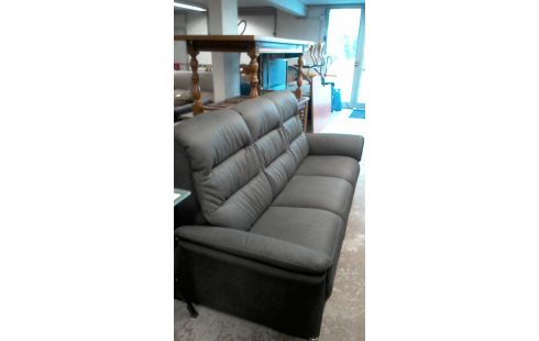 SOFA LEDER