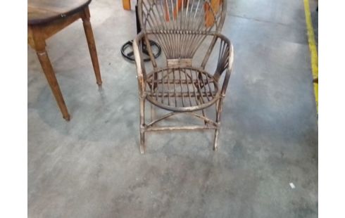 FAUTEUIL BAMBOU EN L'ETAT