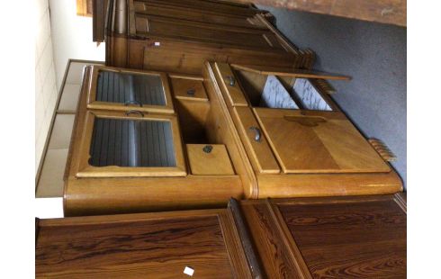 MEUBLE DOUBLE CORPS STYLE ANNEE 70 EN ETAT