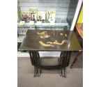 TABLES GIGOGNES DECOR JAPONISANT