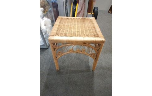 TABLE D'APPOINT ROTIN