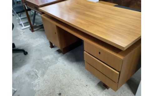 BUREAU 1 PORTE 3 TIROIRS PIED DROIT LEGEREMENT ABIME