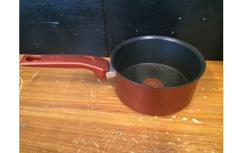 CASSEROLE TEFAL ROUGE