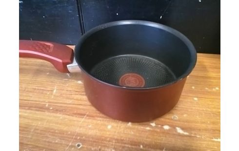 CASSEROLE TEFAL ROUGE