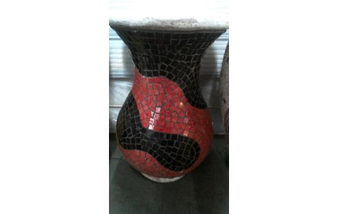 BLOEMPOT ROOD ZWART MOZAIEK GROOT MODEL