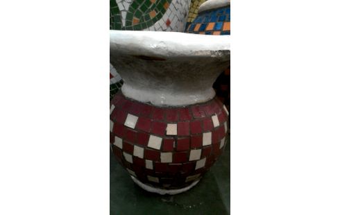 BLOEMPOT KELK MOZAIEK ROOD BEIGE