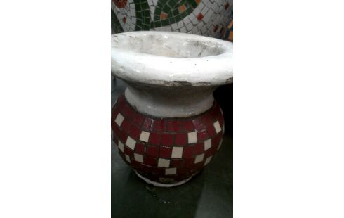 BLOEMPOT KELK MOZAIEK ROOD BEIGE