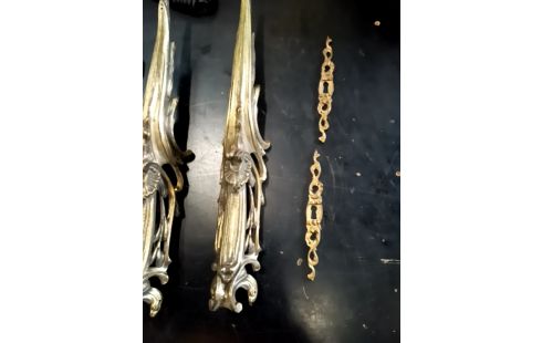 BRONZE DECORATIF AVEC CLOUS sachet