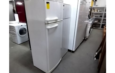 COMBI FRIGO CONGELATEUR Sidex Manque 2 étagères et accroche bouteilles